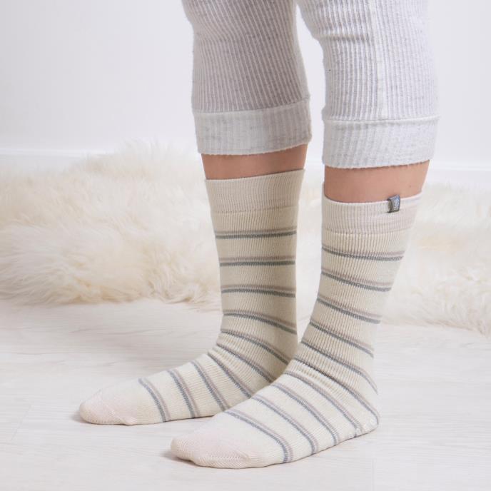 totes toasties® Ladies Original Slipper Socks (Twin Pack) Fairisle / Plain Extra Image 2